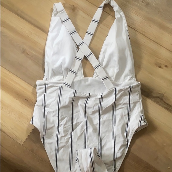 To small. - Picture 2 of 2